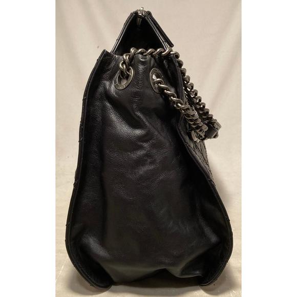 CHANEL Black Leather Crave Tote Bag - Picture 3 of 9
